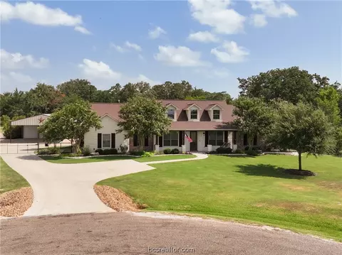 7865 Venado Ct, Bryan, TX 77808