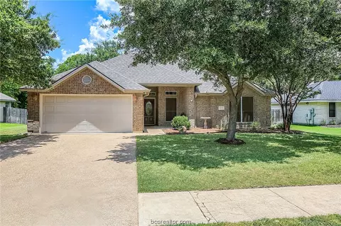 4016 Settlers Way, Bryan, TX 77808