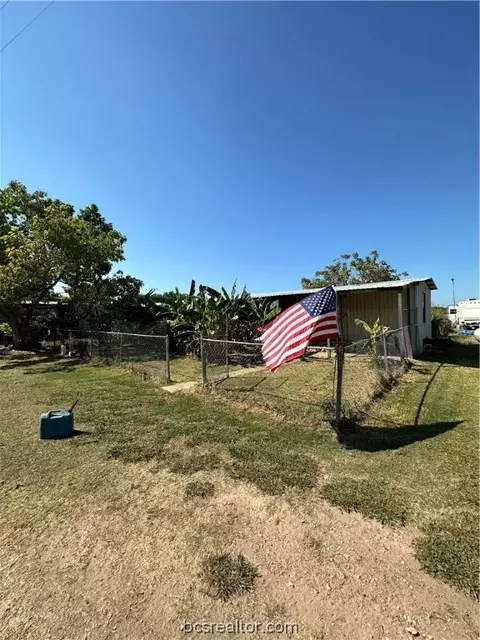 14738 Cr 443, Somerville, TX 77879