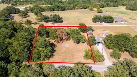 4024 Grapevine Dr, Bryan, TX 77807