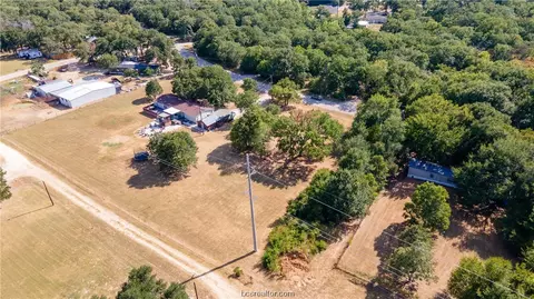 4024 Grapevine Dr, Bryan, TX 77807 photo 10
