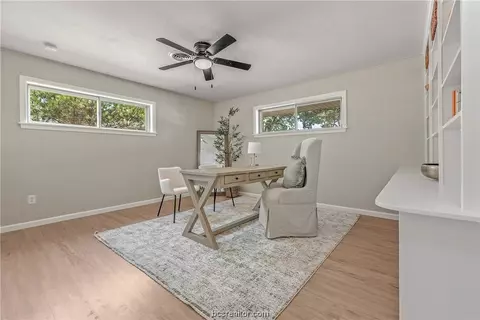 2402 Burton Dr, Bryan, TX 77802 photo 15