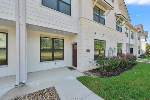 2120 Crescent Pointe Pkwy, College Station, TX 77845