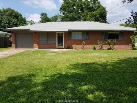 3001 Alabama St, Bryan, TX 77803