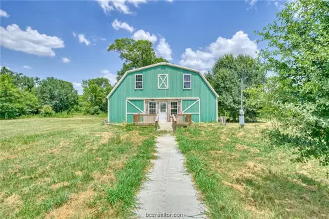 1008 Musgrove Rd, Normangee, TX 77871