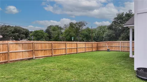 406 Moran St, Bryan, TX 77801 photo 35