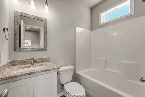 406 Moran St, Bryan, TX 77801 photo 23