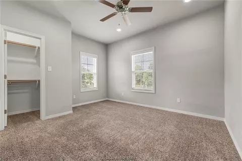 406 Moran St, Bryan, TX 77801 photo 29