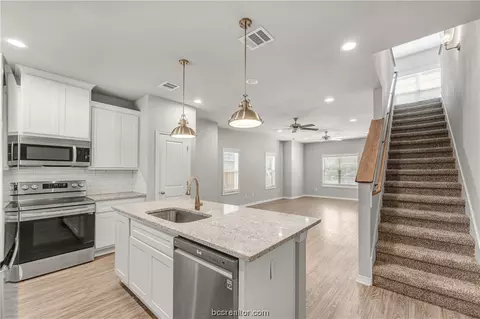 406 Moran St, Bryan, TX 77801 photo 15