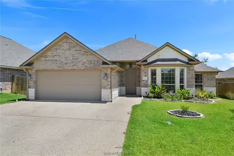 1208 Brunswick Ct, College Station, TX 77845