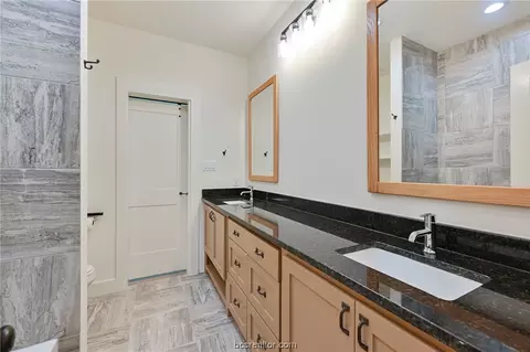 3910 Nagle St, Bryan, TX 77803 photo 25