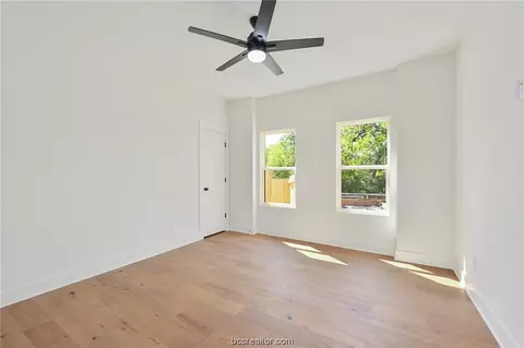 3910 Nagle St, Bryan, TX 77803 photo 27