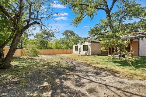 3910 Nagle St, Bryan, TX 77803 photo 32