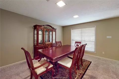 2405 E Briargate Dr, Bryan, TX 77802 photo 7