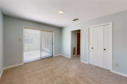2405 E Briargate Dr, Bryan, TX 77802 photo 11