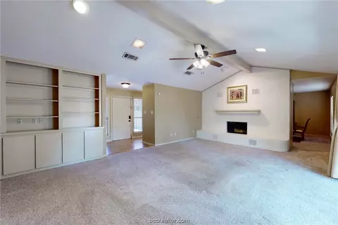 2405 E Briargate Dr, Bryan, TX 77802 photo 3