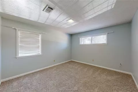 2405 E Briargate Dr, Bryan, TX 77802 photo 13