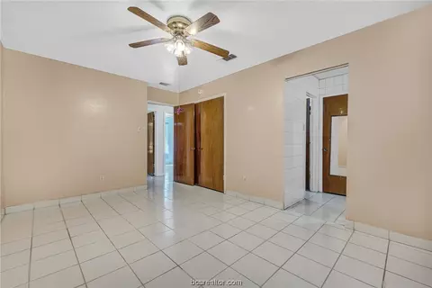 700 Leonard Dr, Bryan, TX 77803 photo 13