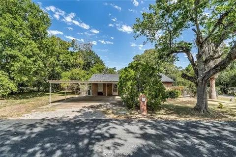700 Leonard Dr, Bryan, TX 77803 photo 25