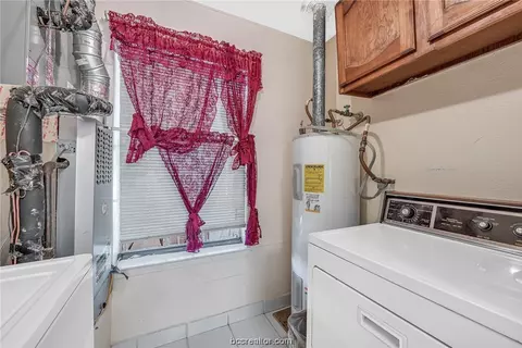 700 Leonard Dr, Bryan, TX 77803 photo 19
