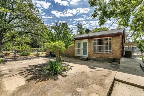 700 Leonard Dr, Bryan, TX 77803 photo 22