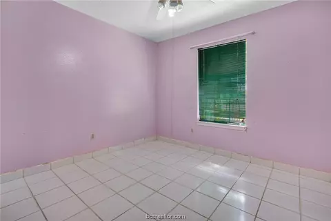 700 Leonard Dr, Bryan, TX 77803 photo 18