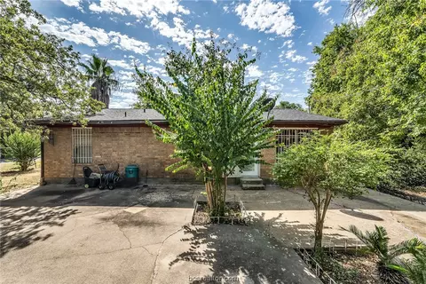 700 Leonard Dr, Bryan, TX 77803 photo 21