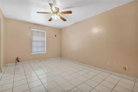 700 Leonard Dr, Bryan, TX 77803 photo 12