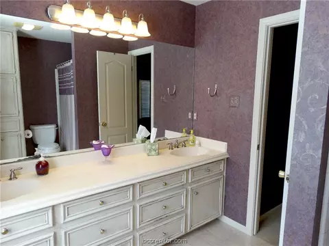5608 Middlebury Dr, Bryan, TX 77802 photo 21