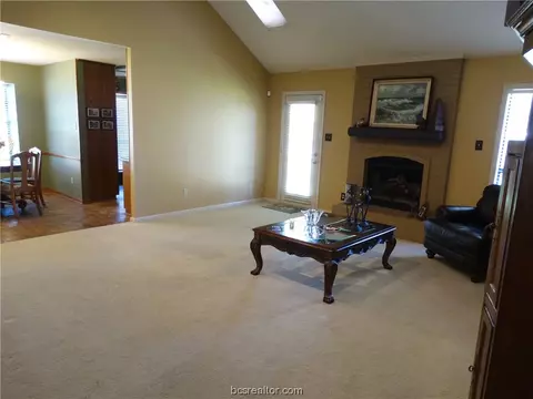 5608 Middlebury Dr, Bryan, TX 77802 photo 6