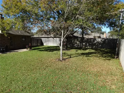 5608 Middlebury Dr, Bryan, TX 77802 photo 32