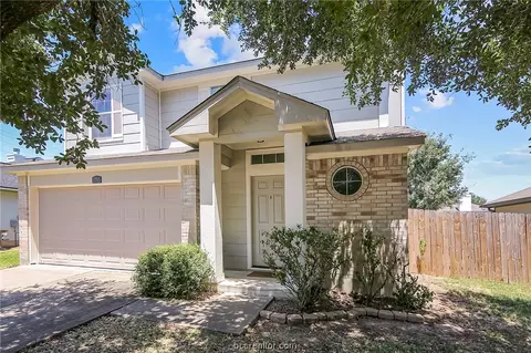 3703 Meadow View Dr, College Station, TX 77845