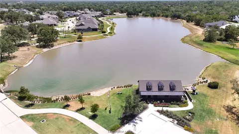 1713 Blanco Bend Dr, College Station, TX 77845