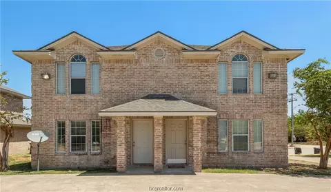 2304-06 Cornell Dr, College Station, TX 77840