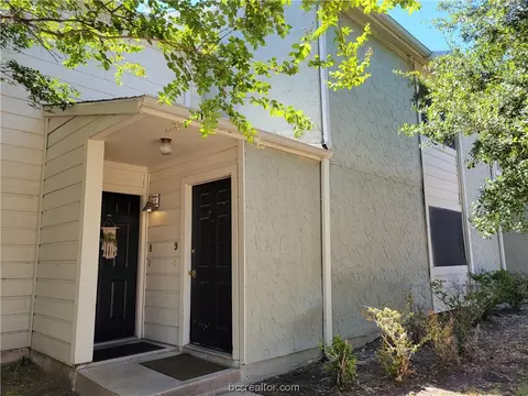 4505 Carter Creek Parkway 9, Bryan, TX 77802