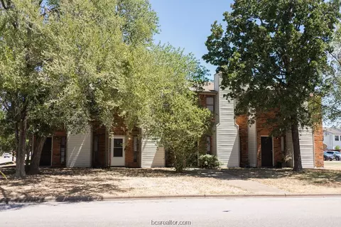 810 San Pedro Dr, College Station, TX 77845