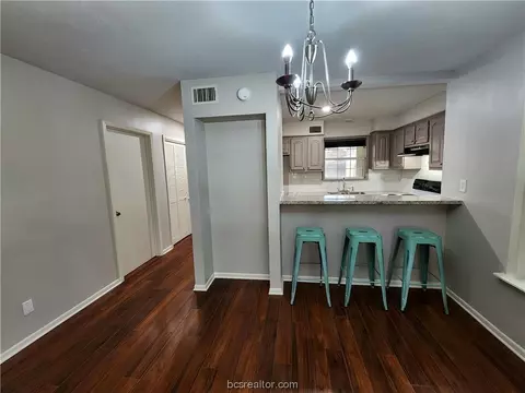 4207 Cheyenne, Bryan, TX 77802 photo 12