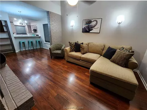 4207 Cheyenne, Bryan, TX 77802 photo 4