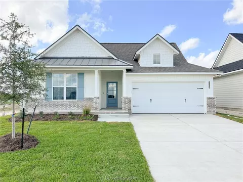 3109 Charge Ln, Bryan, TX 77808