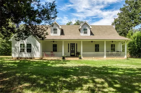 7024 Highland Ranch Rd, Caldwell, TX 77836