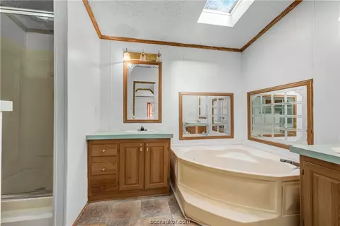 7640 Main St, Iola, TX 77861 photo 20