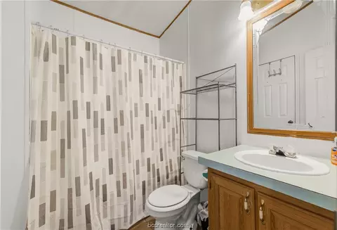 7640 Main St, Iola, TX 77861 photo 5