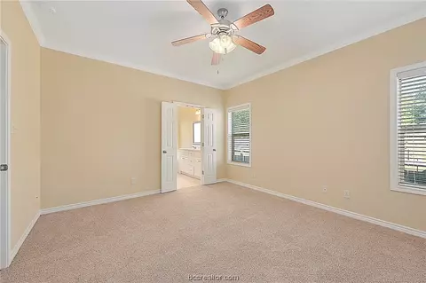 994 Skrivanek Dr, Bryan, TX 77802 photo 10