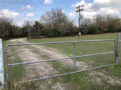 105 93 Acres East Cr 121, Iola, TX 77861