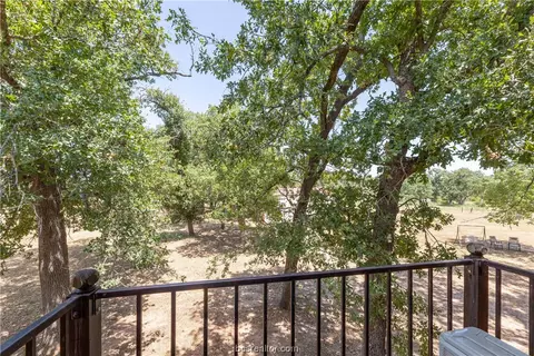 8516 Burch Ln, Bryan, TX 77808 photo 24
