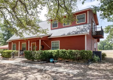 8516 Burch Ln, Bryan, TX 77808