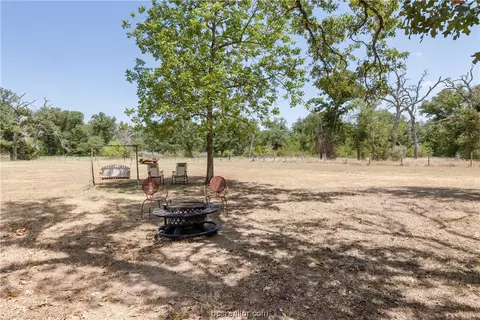 8516 Burch Ln, Bryan, TX 77808 photo 26