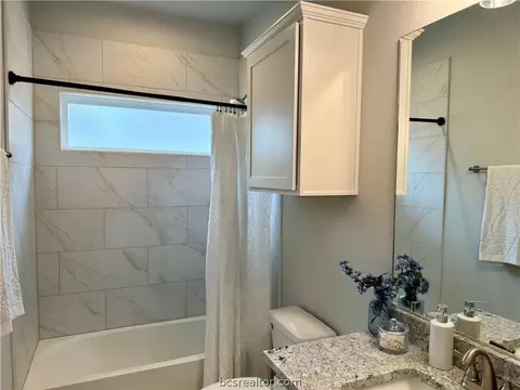 Bath - 3016 Teller Dr, Bryan, TX 77808 photo 5 of 5