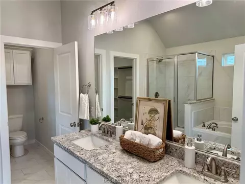 Bath - 3016 Teller Dr, Bryan, TX 77808 photo 1 of 5