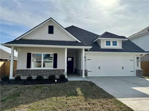3016 Teller Dr, Bryan, TX 77808